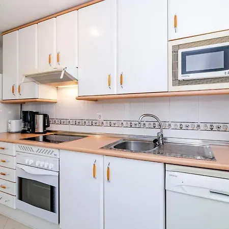 Daire Saa- Comfortable Near Puerto Banus