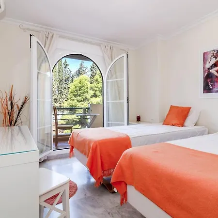 Saa- Comfortable Near Puerto Banus *