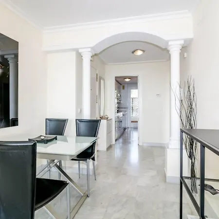 Saa- Comfortable Near Puerto Banus