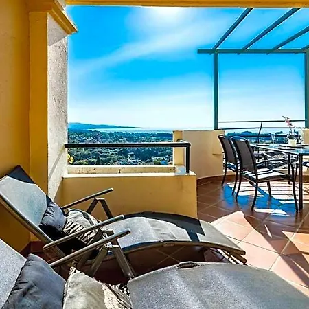 Saa- Comfortable Near Puerto Banus *