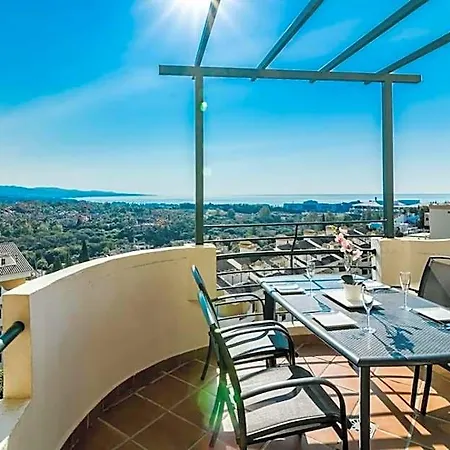 Saa- Comfortable Near Puerto Banus *