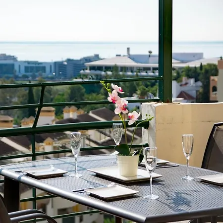 Saa- Comfortable Near Puerto Banus 마르베야
